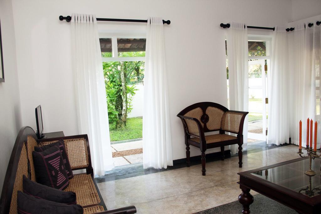 Bilin Tree House Hotel กอลล์ ห้อง รูปภาพ