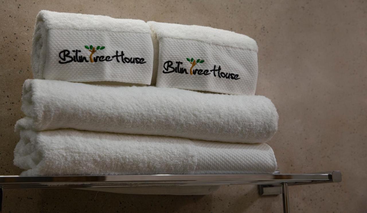 Bilin Tree House Hotel กอลล์ ภายนอก รูปภาพ