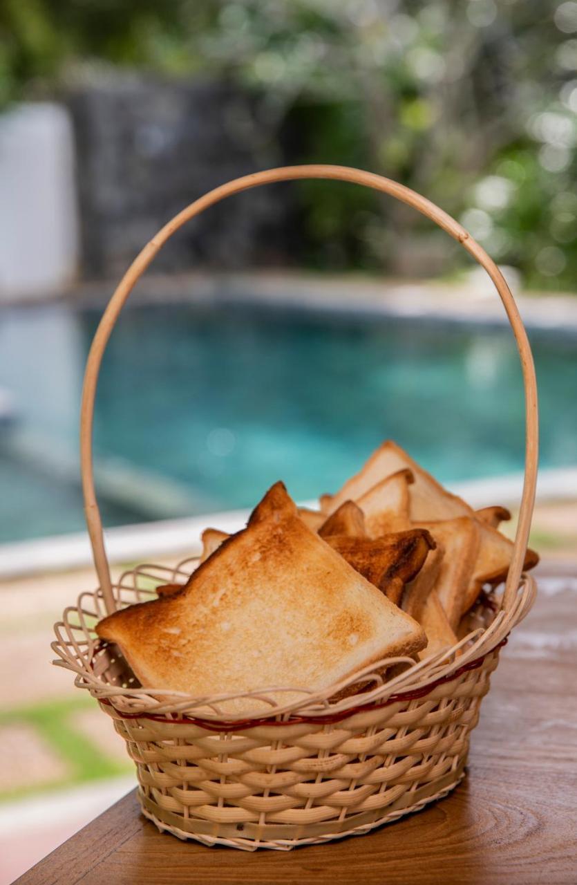 Bilin Tree House Hotel กอลล์ ภายนอก รูปภาพ
